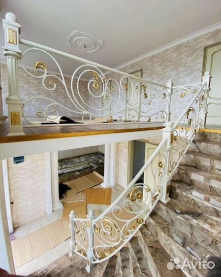 Кованые перила для лестниц