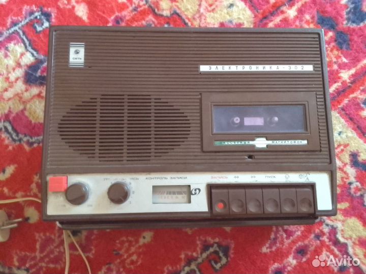 Кассетный магнитофон электроника302