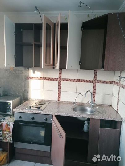 Кухонный гарнитур угловой бу с техникой