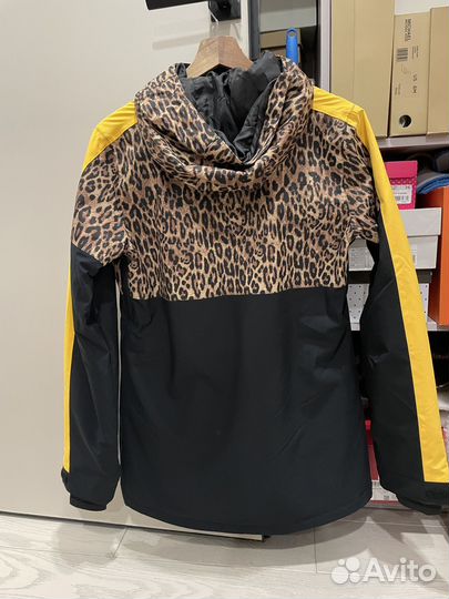 Сноубордическая куртка DC