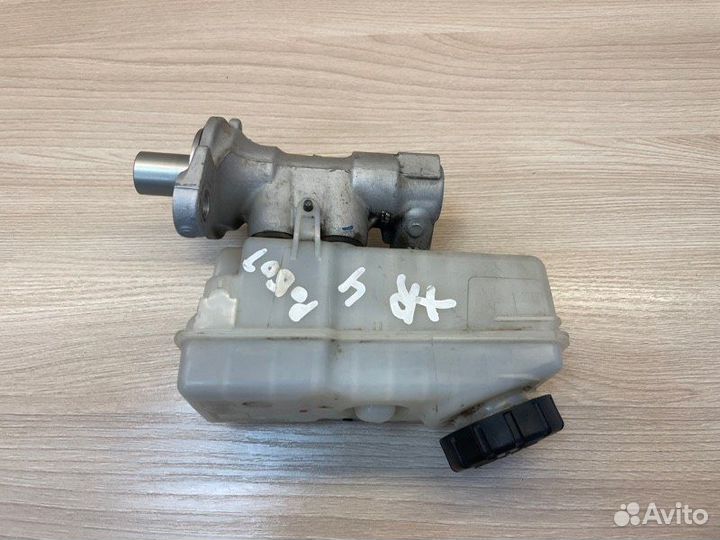 Главный тормозной цилиндр LADA X-Ray