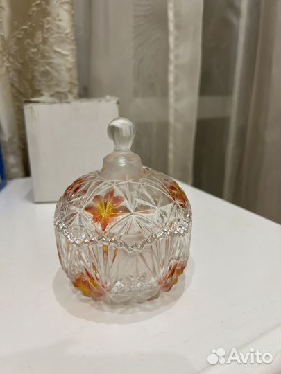 Сахарница цветная