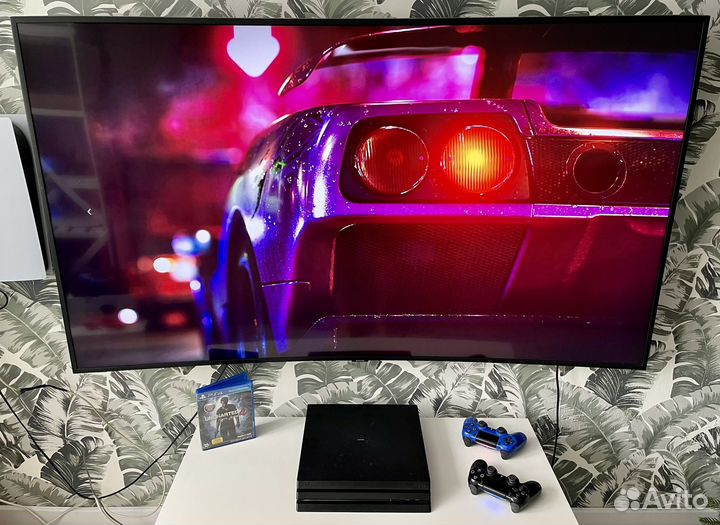 Sony PS4 Slim 1 TB + подписка + игры