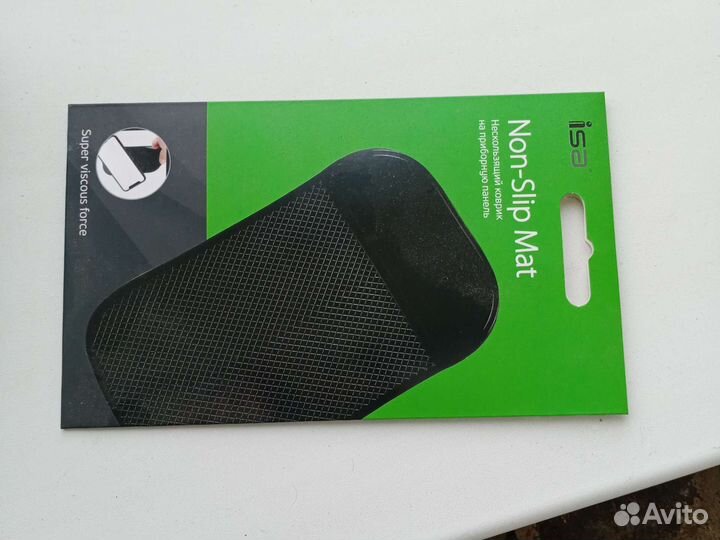 Держатель для телефона в машину