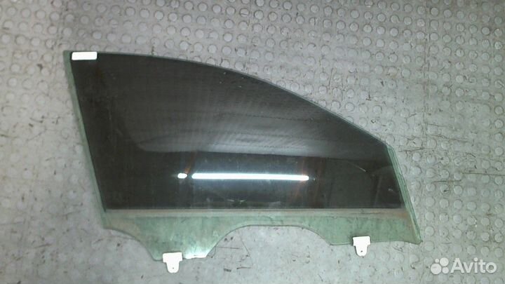 Стекло боковой двери Infiniti G, 2011