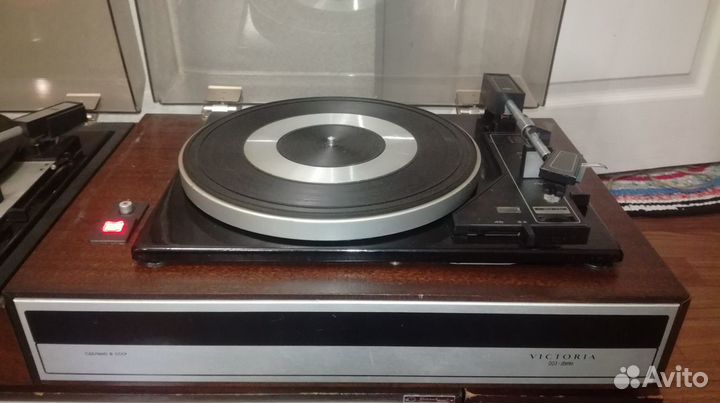 Victoria - 003 Radiotehnika