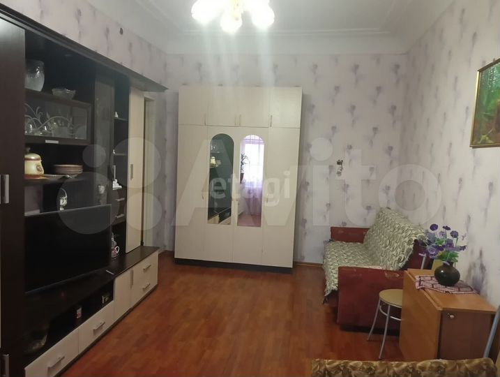 2-к. квартира, 55 м², 2/3 эт.