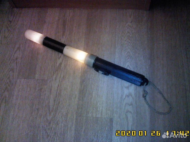 Жезл регулировщика времен СССР с подсветкой