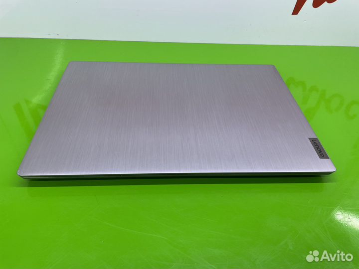 Мощный современный ноутбук Lenovo