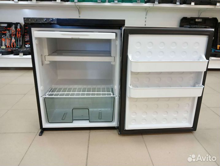 Автомобильный холодильник Alpicool CR65 встройка