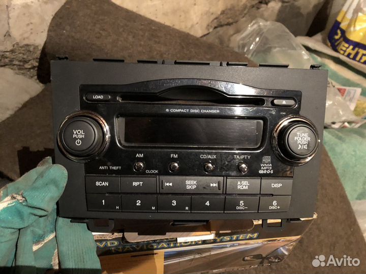 Магнитола Honda CR-V 2007-9