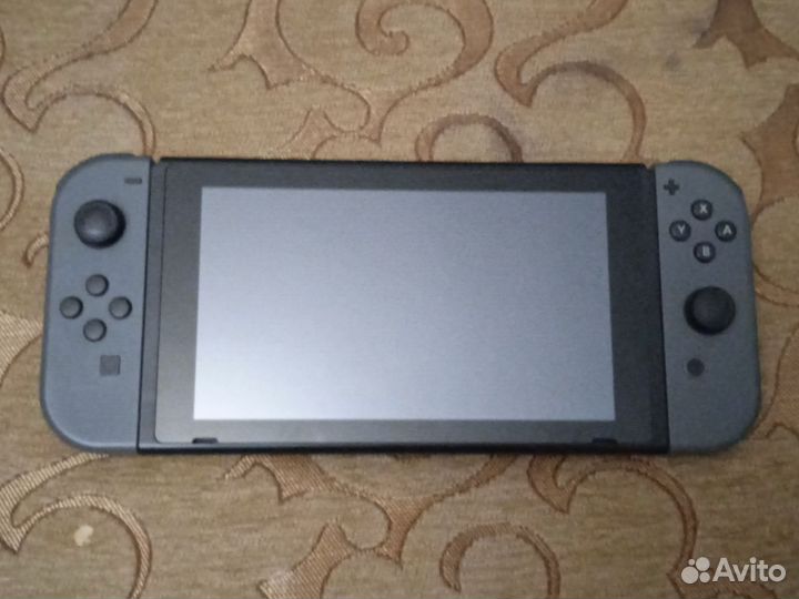 Nintendo switch V2 + zelda