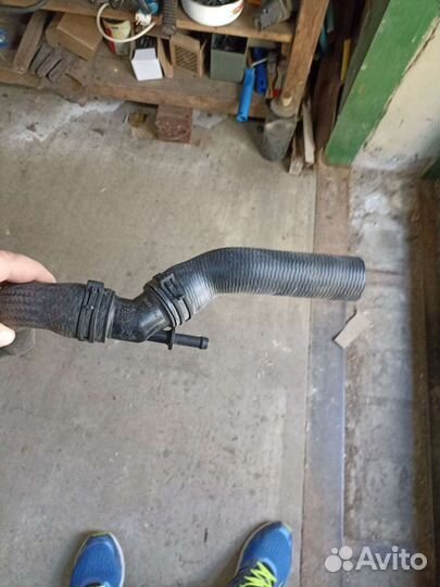 Патрубок системы охлаждения vag 3406244