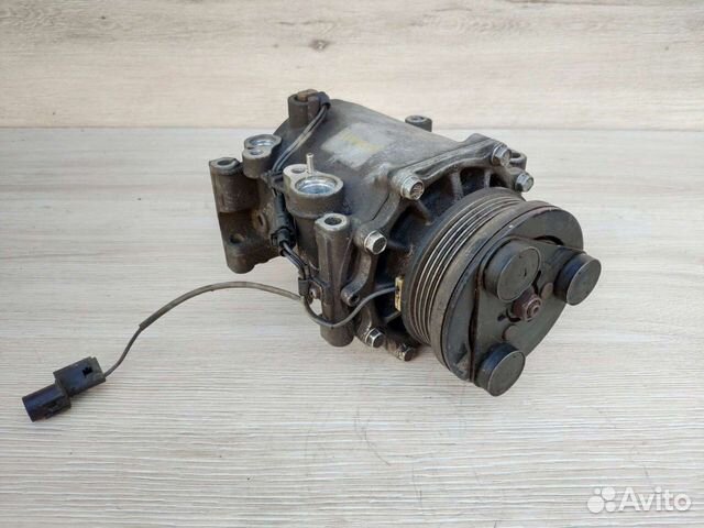 Компрессор кондиционера Mitsubishi Lancer IX 9