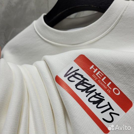 Свитшот белый Vetements