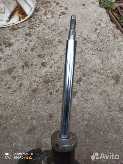 Амортизатор KIA sorento 2009-2012