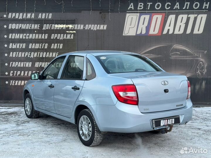 LADA Granta 1.6 МТ, 2013, 121 000 км