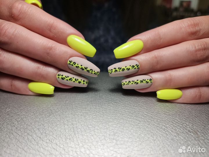 Маникюр с покрытием гель-лак