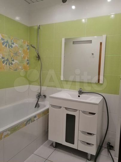 2-к. квартира, 58 м², 2/13 эт.