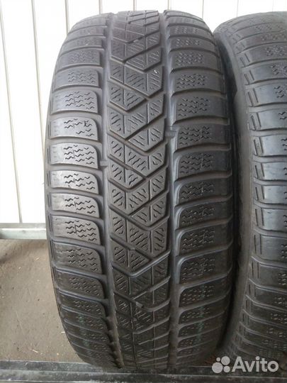 Pirelli Winter Sottozero 3 225/50 R17
