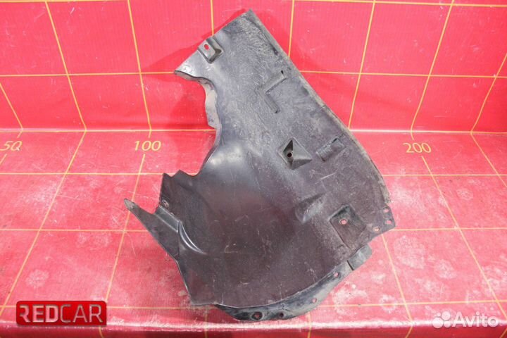 Подкрылок передний левый задняя часть Mercedes X16