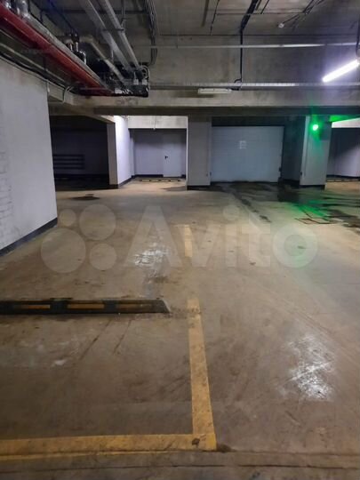 Машиноместо, 11 м²