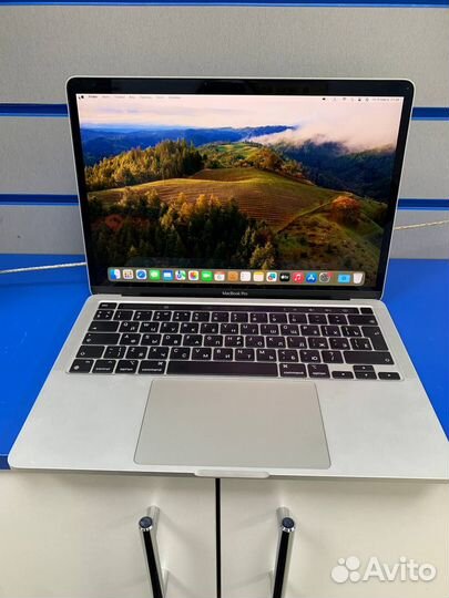 Apple Macbook Pro 13 2020 M1 8/512gb