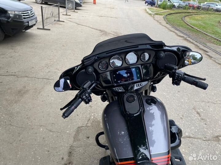 Harley-Davidson CVO Street Glide