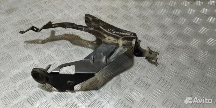 Кронштейн Volkswagen Touareg 2002 2010