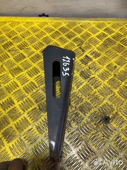 Кронштейн амортизатора Man Tgl Tgm