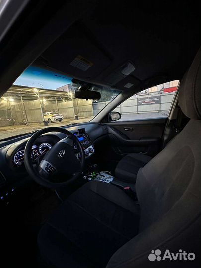 Hyundai Elantra 1.6 AT, 2010, 187 000 км