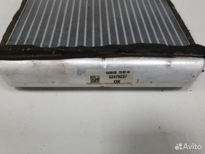 Радиатор печки Opel Astra универсал Z13DTH 2008