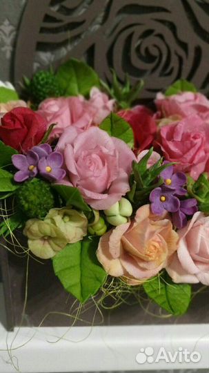 Коробочка с цветами