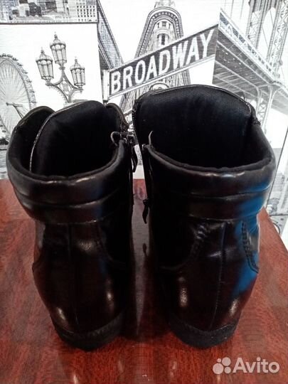 Ботинки весенние