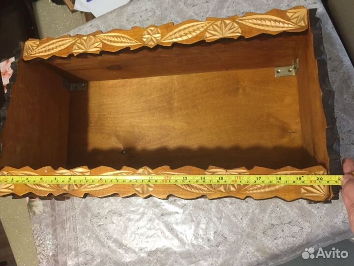 Хлебница ручная резьба