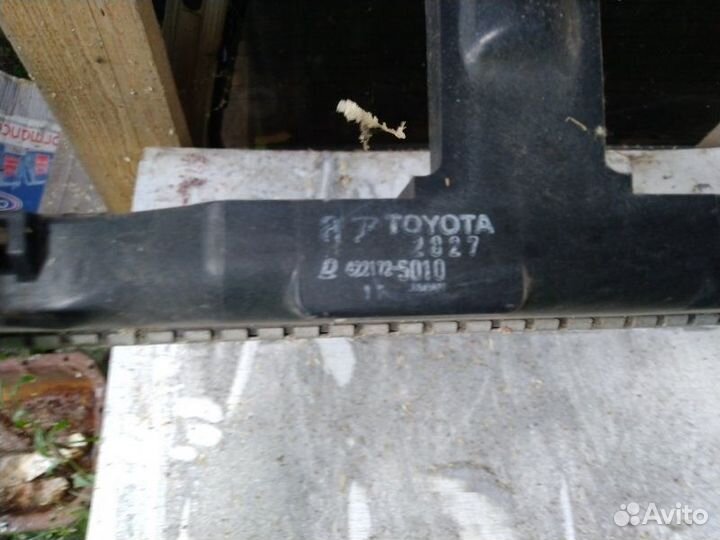 Радиатор охлаждения двигателя Toyota Camry 2.0