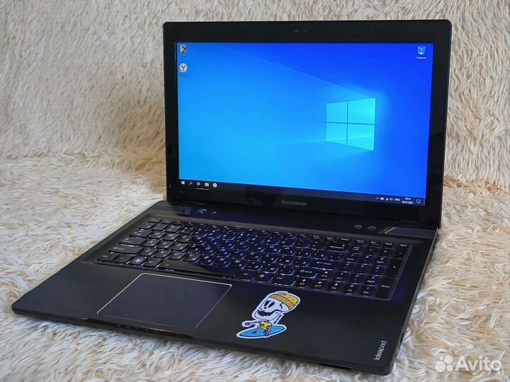 Ноутбук Lenovo IdeaPad Y580