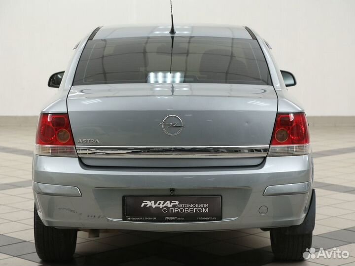 Opel Astra 1.8 AT, 2011, 215 600 км