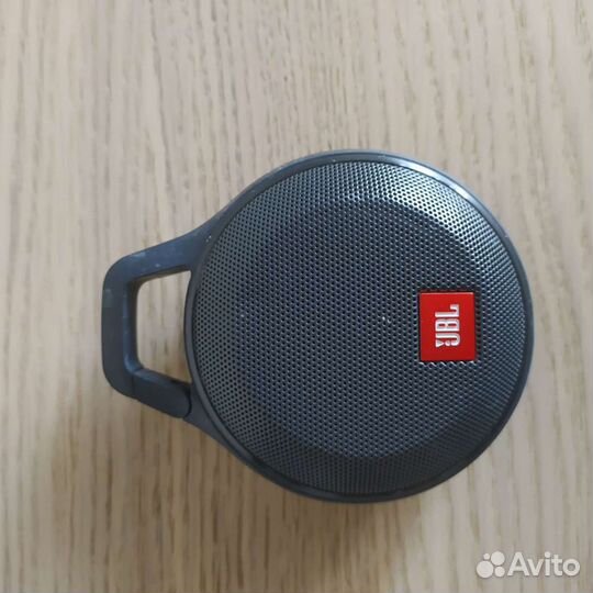 Портативная колонка bluetooth jbl