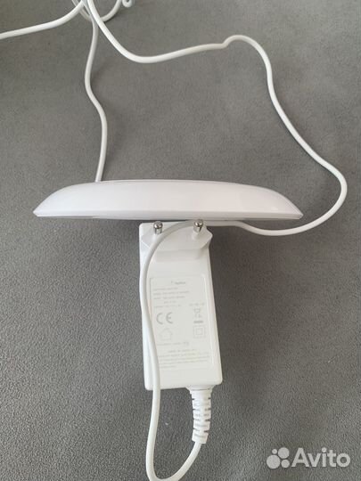 Беспроводное зарядное устройство belkin