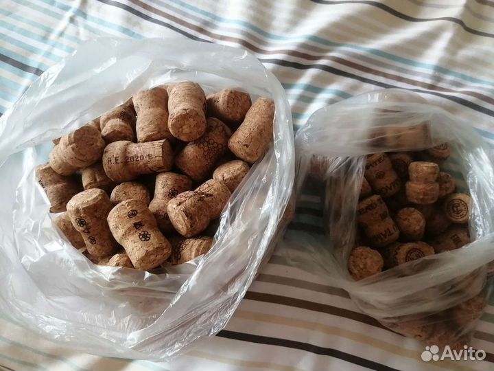 Пробки от шампанского