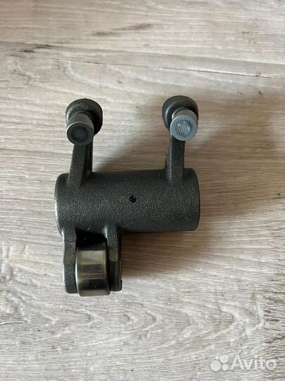 Kоромыслo клaпaнa (pокер) для Мercedеs-Benz Аctros