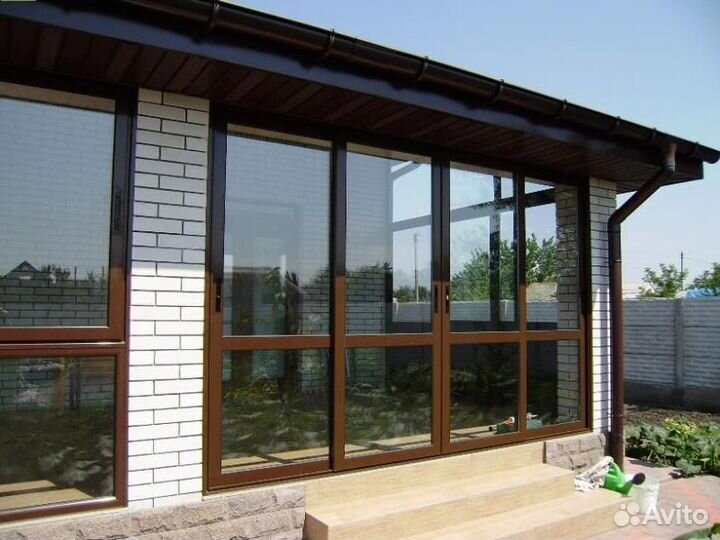 Алюминиевое остекление беседок, террас, веранд