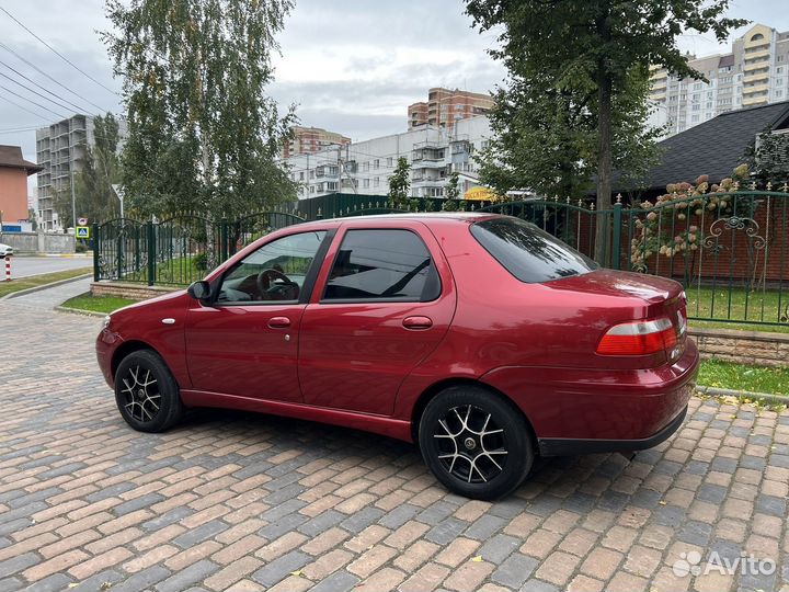 FIAT Albea 1.4 МТ, 2011, 170 000 км