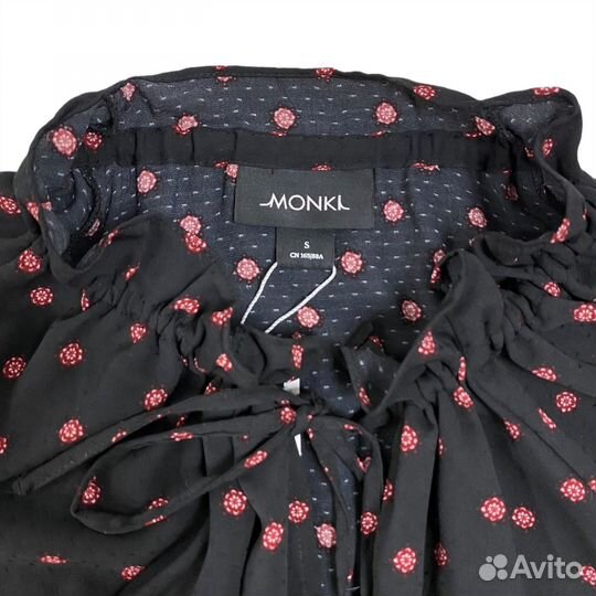 Платье Monki 42