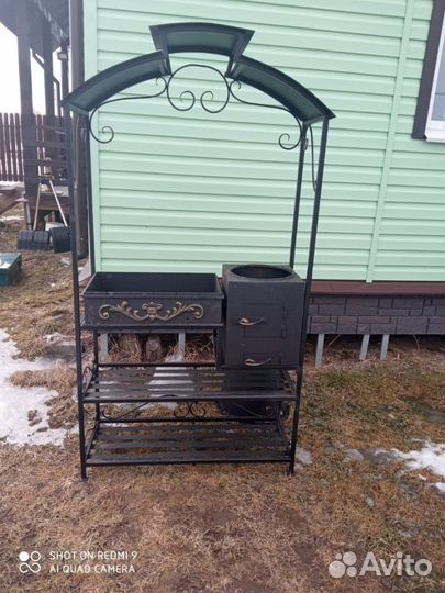 Мангал с крышей