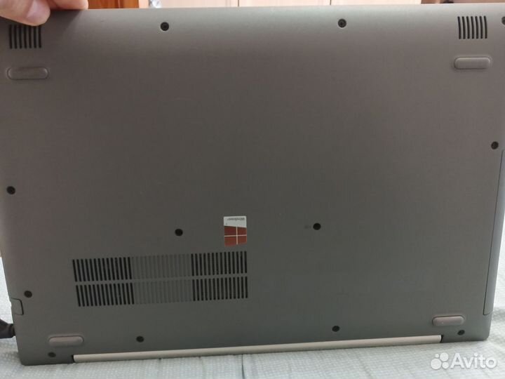 Ноутбук Lenovo laptop