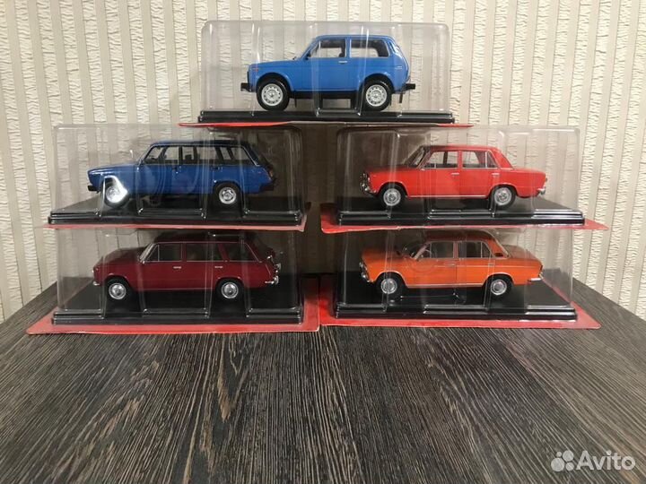 Коллекционные модели 1 24