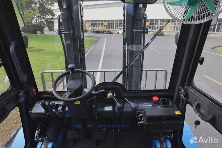 Вилочный погрузчик TRF D50-3M, 2023