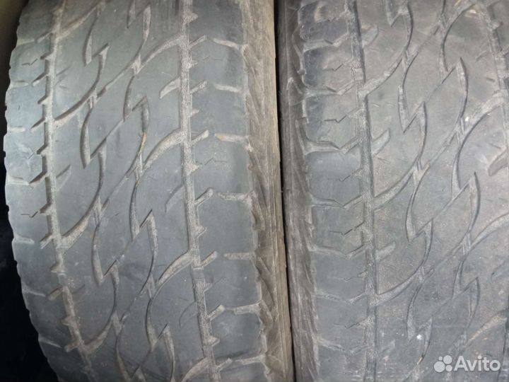 Bridgestone Dueler A/T 697 275/70 R16